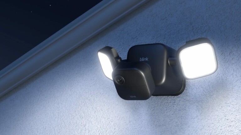 Blink Outdoor 4 Floodlight Camera has a wire-free design and enhanced motion detection