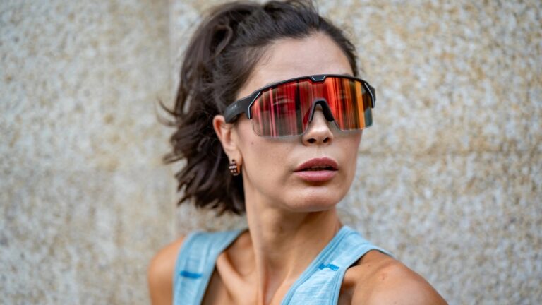 Chamelo Music Shield: Adjustable Tint Sunglasses with Built-in Audio on Gadget Flow