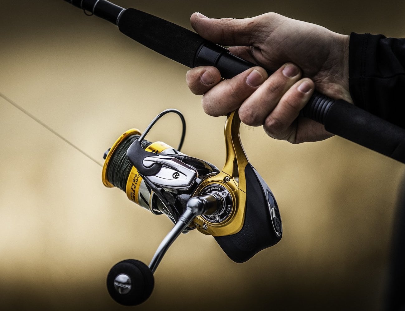 Smart Connect Bluetooth Fishing Reel smartens up your fishing experience